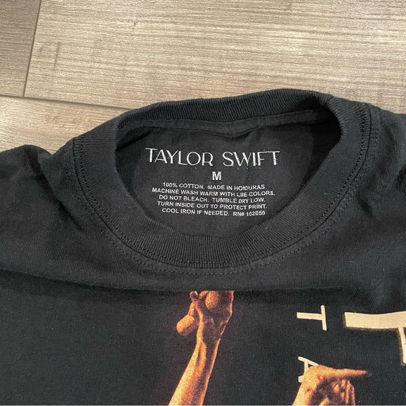 Taylor Swift Fearless Long Sleeve Shirt M - Picture 3 of 4